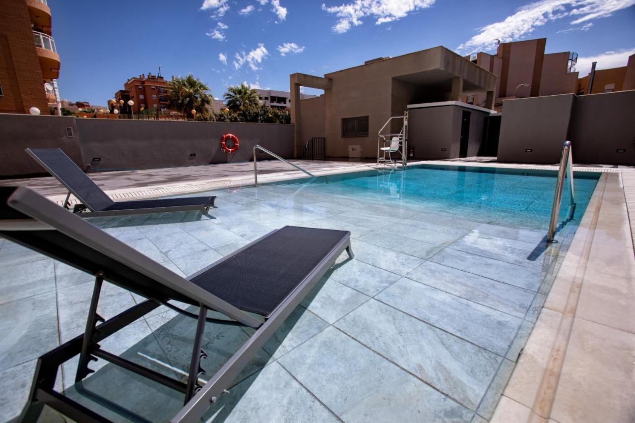 Vértice Indalo Almería Almeria Exterior foto
