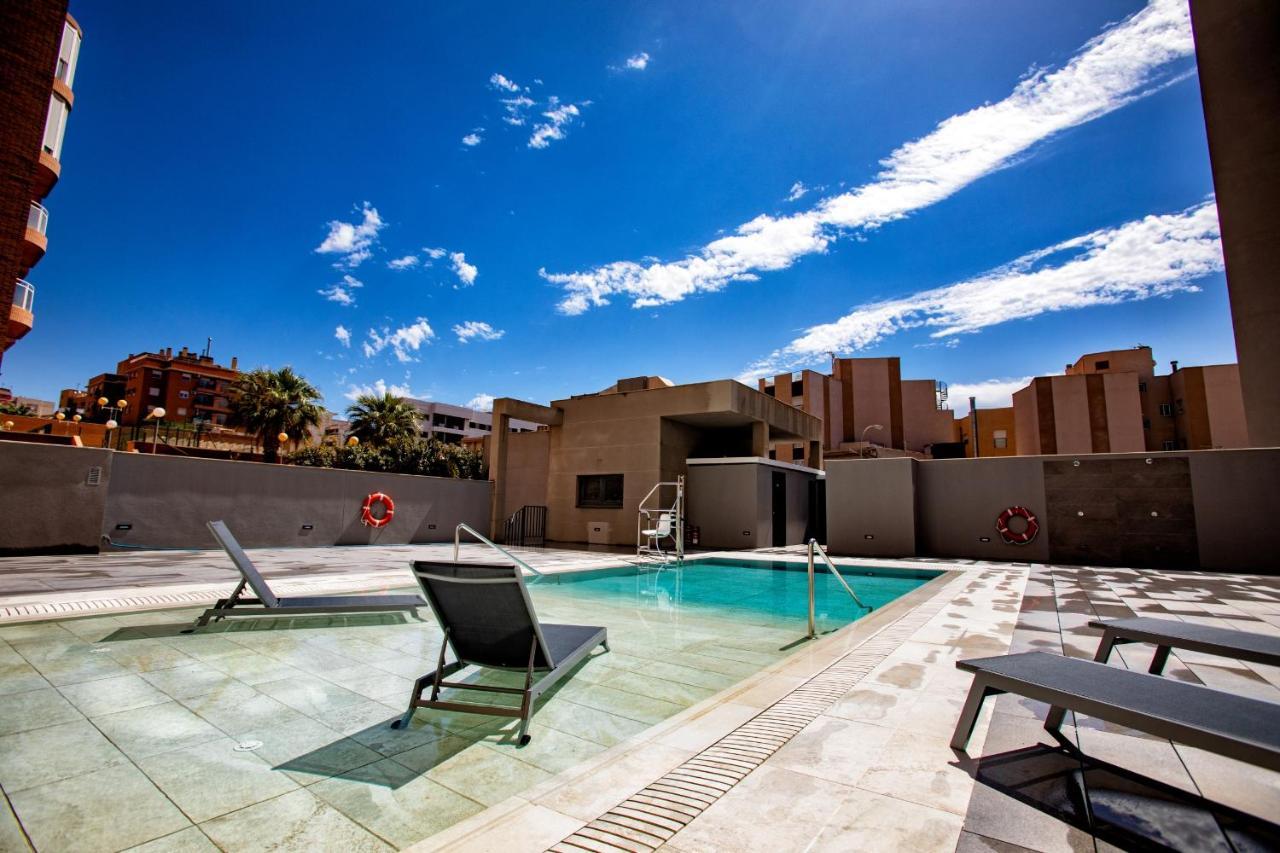Vértice Indalo Almería Almeria Exterior foto