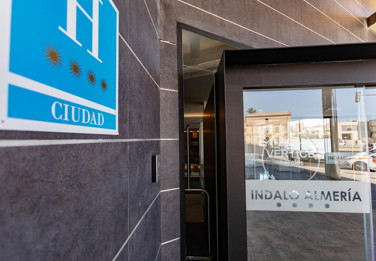 Vértice Indalo Almería Almeria Exterior foto