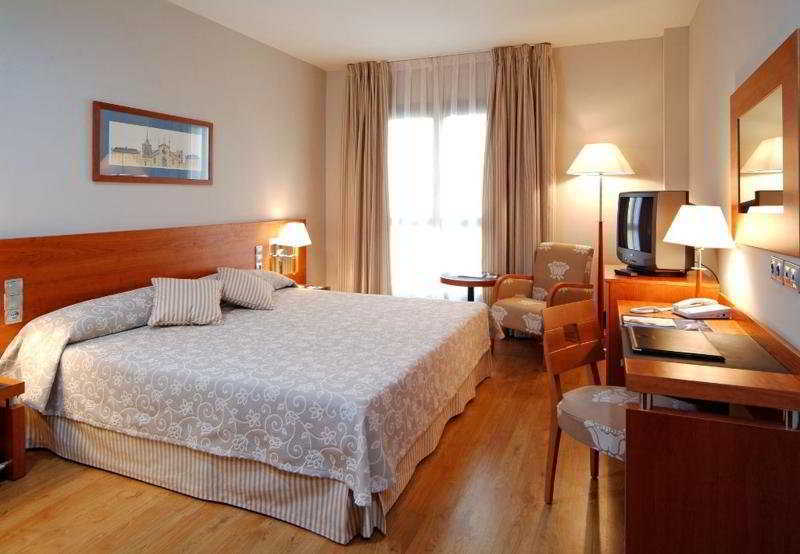 Vértice Indalo Almería Almeria Quarto foto
