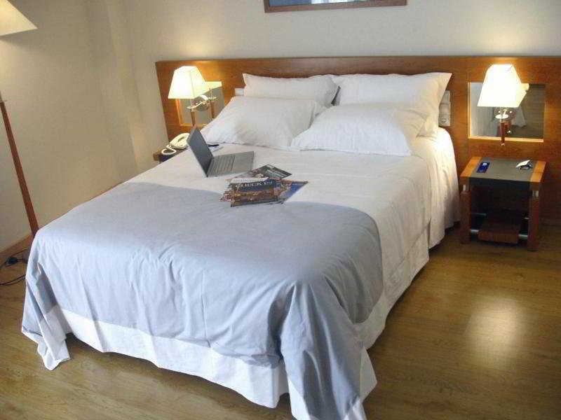 Vértice Indalo Almería Almeria Quarto foto